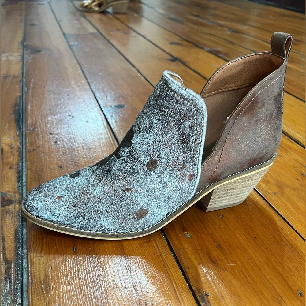 Bronze Corky western cowhide bootie